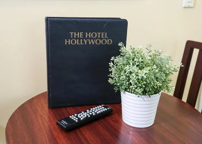 The Hotel Hollywood