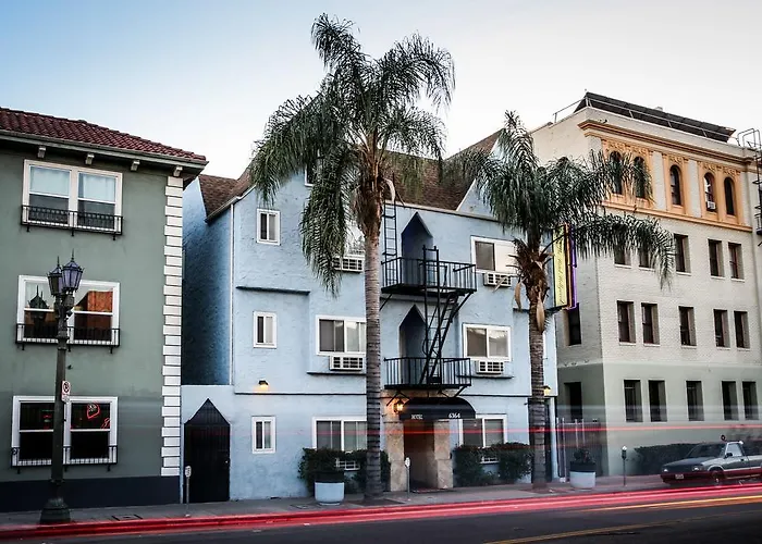 The Hotel Hollywood